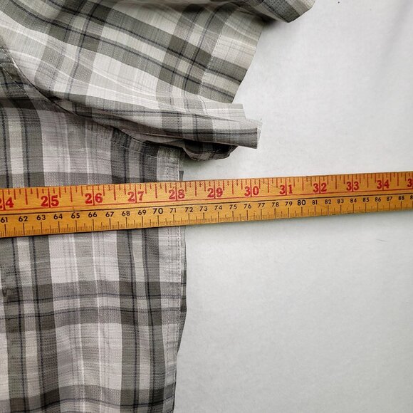 Coleman Mens Plaid Short Sleeve Button-Up Shirt XXL Gray White Vented Fishing - Picture 9 of 10